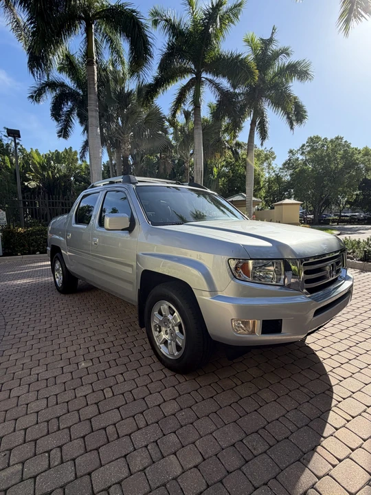 2012 Honda Ridgeline 1st Gen - Image 4 of 31