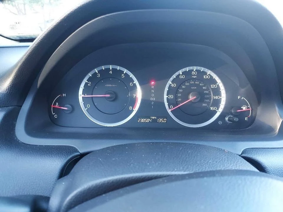 2012 Honda Accord 8th Gen - Image 13 of 18