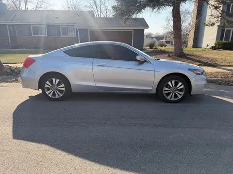 2012 Honda Accord 8th Gen - Image 3 of 7