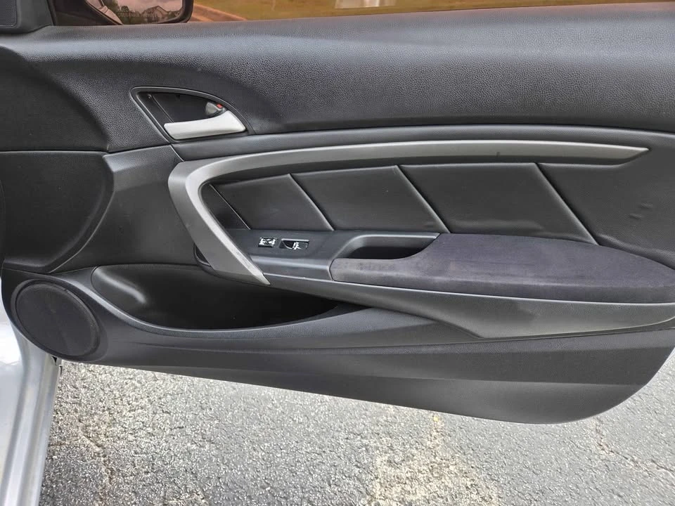 2012 Honda Accord 8th Gen - Image 3 of 16