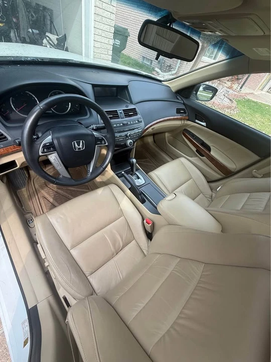 2012 Honda Accord 8th Gen - Image 5 of 6