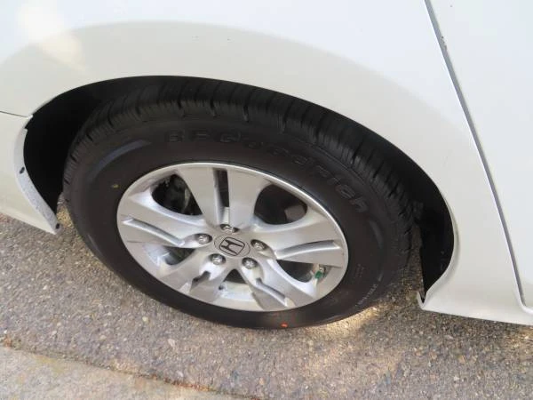 2012 Honda Accord 8th Gen - Image 7 of 8