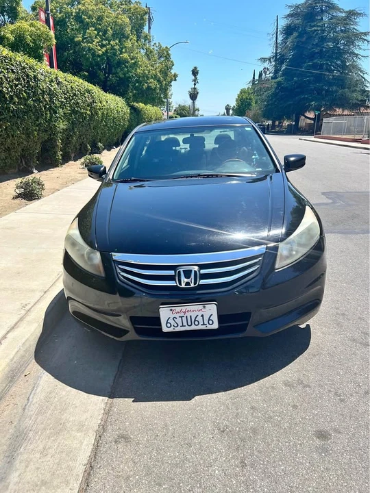 2012 Honda Accord 8th Gen - Image 1 of 8
