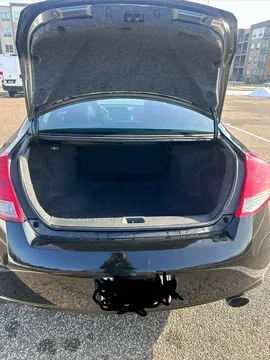 2012 Honda Accord 8th Gen - Image 2 of 13