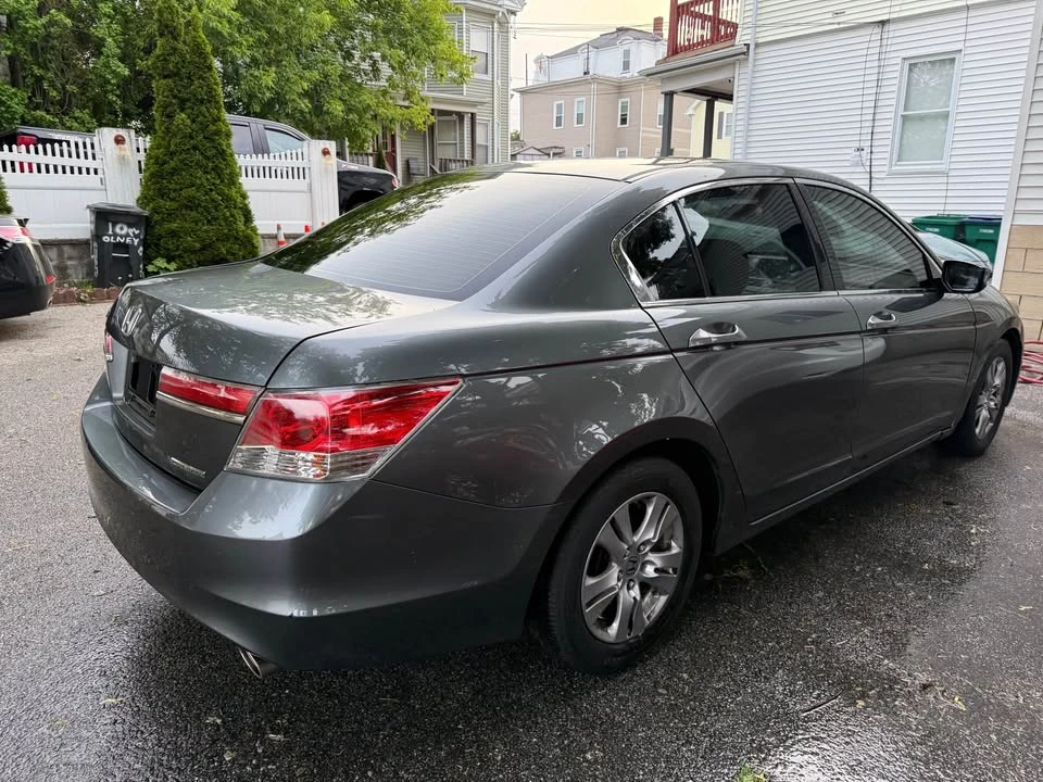 2012 Honda Accord 8th Gen - Image 8 of 9