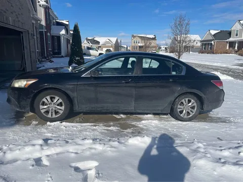 2012 Honda Accord 8th Gen - Image 3 of 8