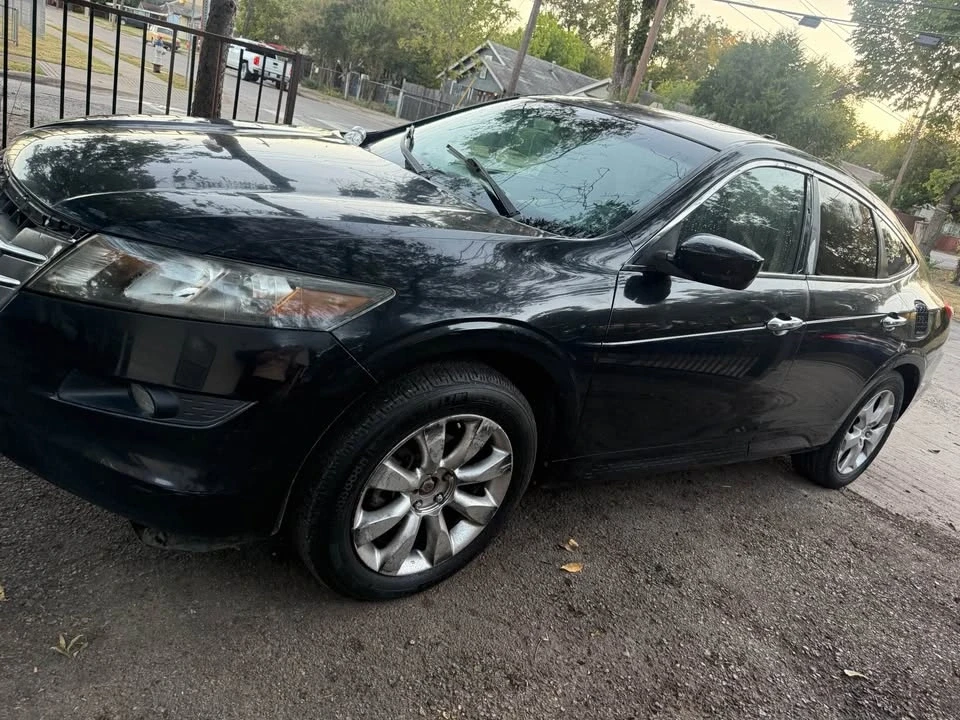 2012 Honda Accord 8th Gen - Image 3 of 9