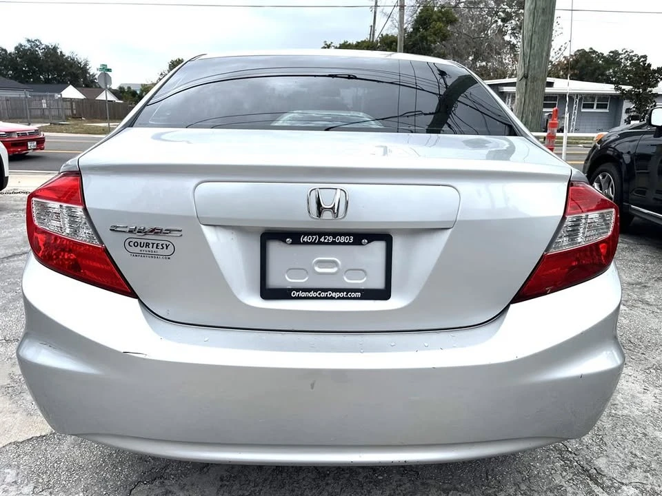 2012 Honda Civic 9th Gen - Image 4 of 10