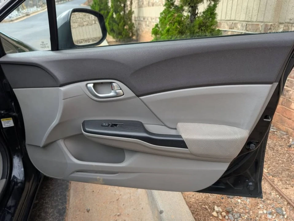 2012 Honda Civic 9th Gen - Image 12 of 13