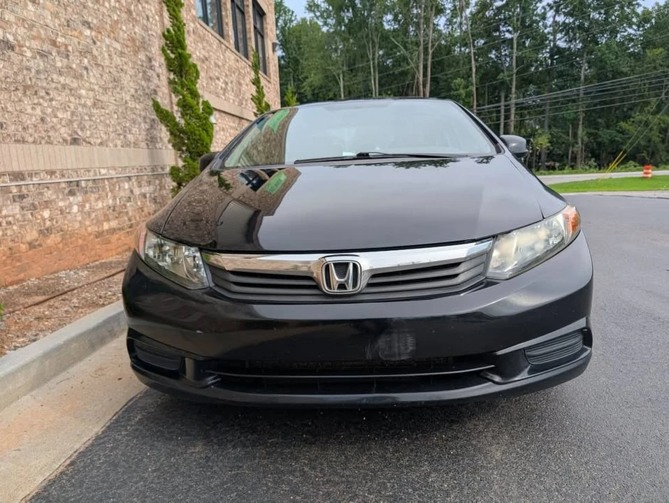 2012 Honda Civic 9th Gen - Image 3 of 13