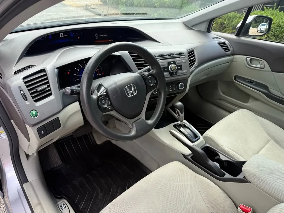 2012 Honda Civic 9th Gen - Image 16 of 20