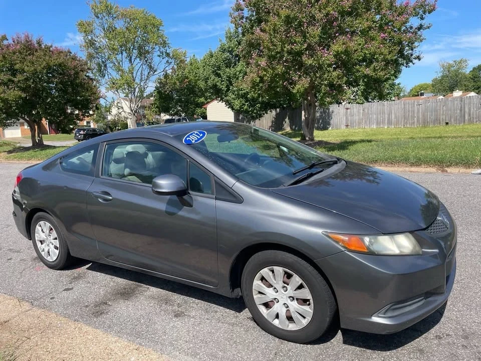 2012 Honda Civic 9th Gen - Image 8 of 20