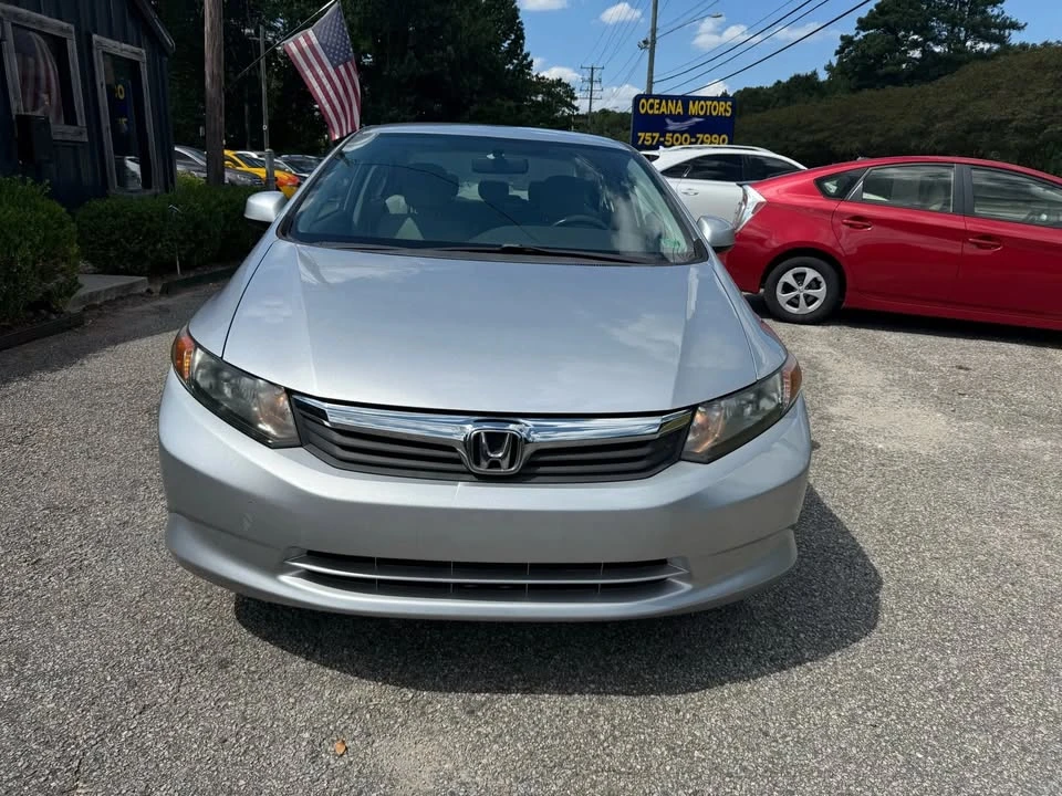 2012 Honda Civic 9th Gen - Image 2 of 20