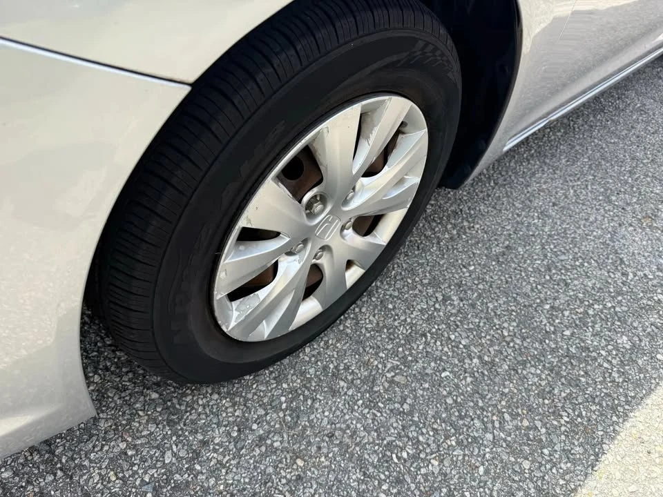 2012 Honda Civic 9th Gen - Image 10 of 20