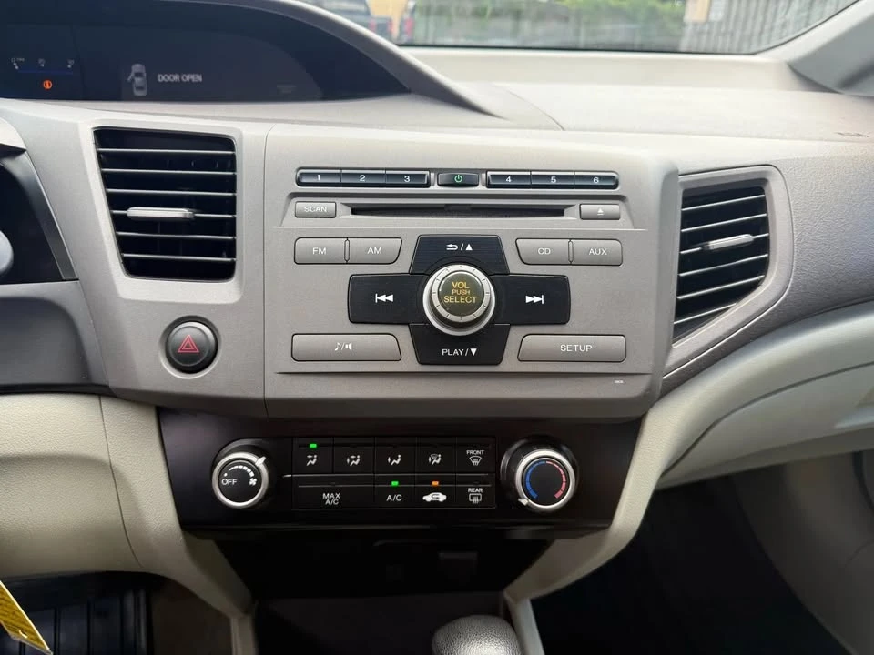 2012 Honda Civic 9th Gen - Image 19 of 20