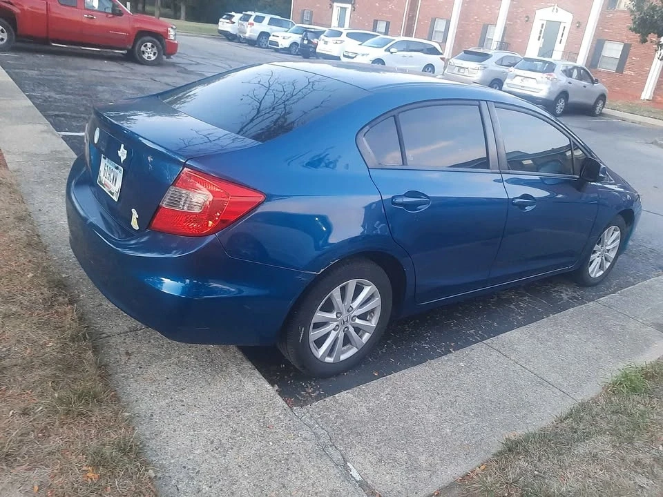 2012 Honda Civic 9th Gen - Image 11 of 17