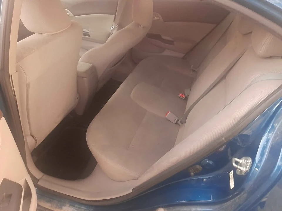 2012 Honda Civic 9th Gen - Image 8 of 17