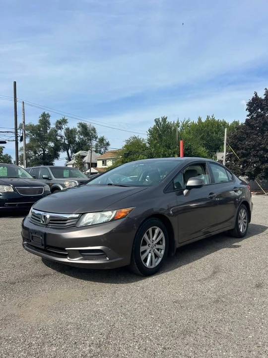 2012 Honda Civic 9th Gen - Image 4 of 15