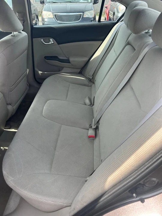 2012 Honda Civic 9th Gen - Image 13 of 15