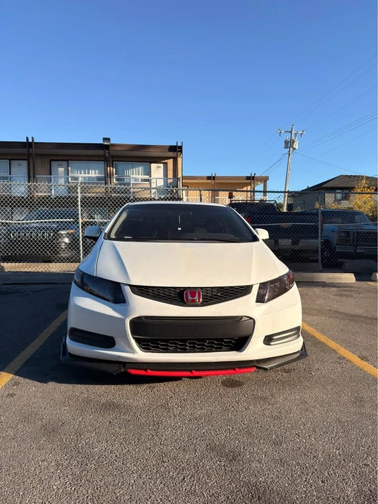 2012 Honda Civic 9th Gen - Image 2 of 10