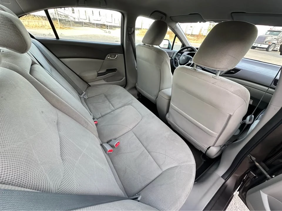 2012 Honda Civic 9th Gen - Image 8 of 13
