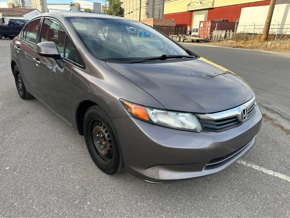 2012 Honda Civic 9th Gen - Image 2 of 13