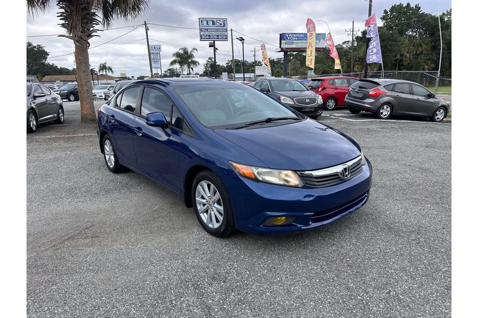 2012 Honda Civic 9th Gen - Image 2 of 19