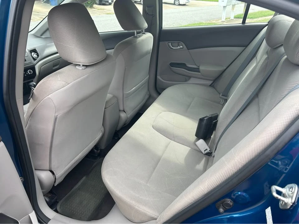 2012 Honda Civic 9th Gen - Image 5 of 12