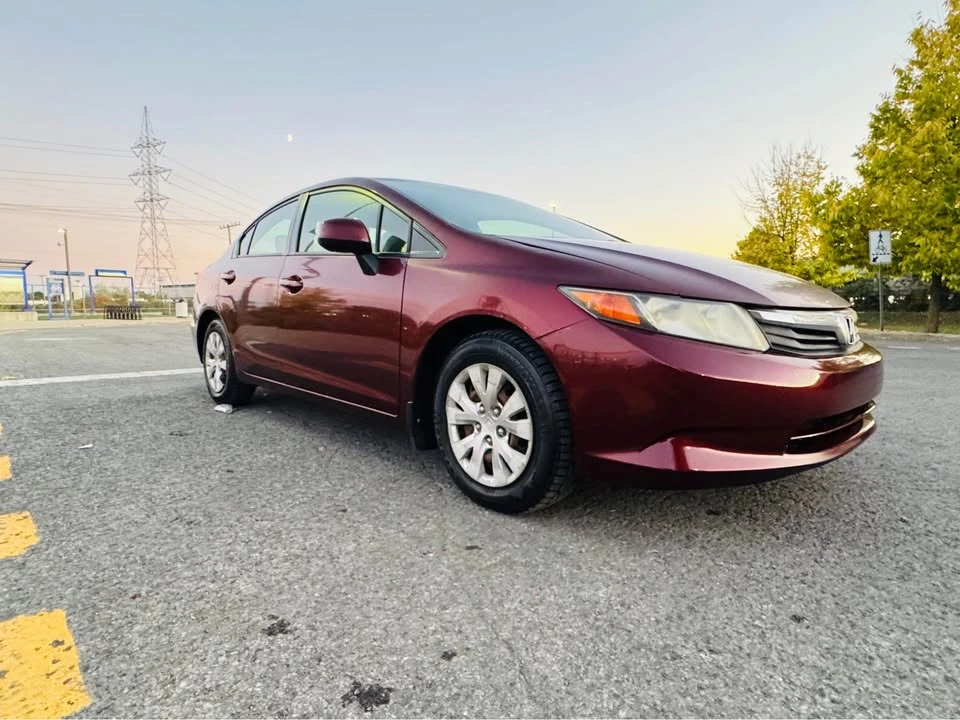 2012 Honda Civic 9th Gen - Image 9 of 15