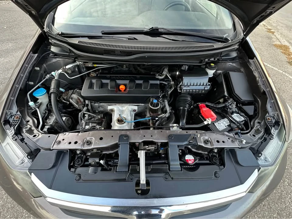 2012 Honda Civic 9th Gen - Image 9 of 13