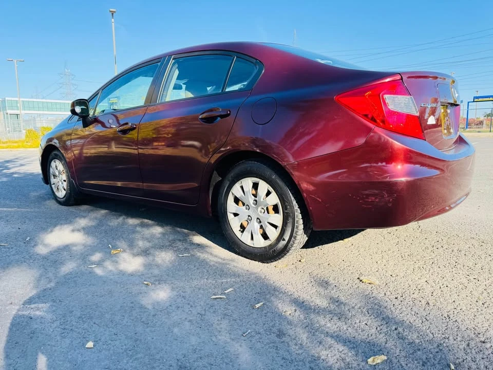 2012 Honda Civic 9th Gen - Image 6 of 11