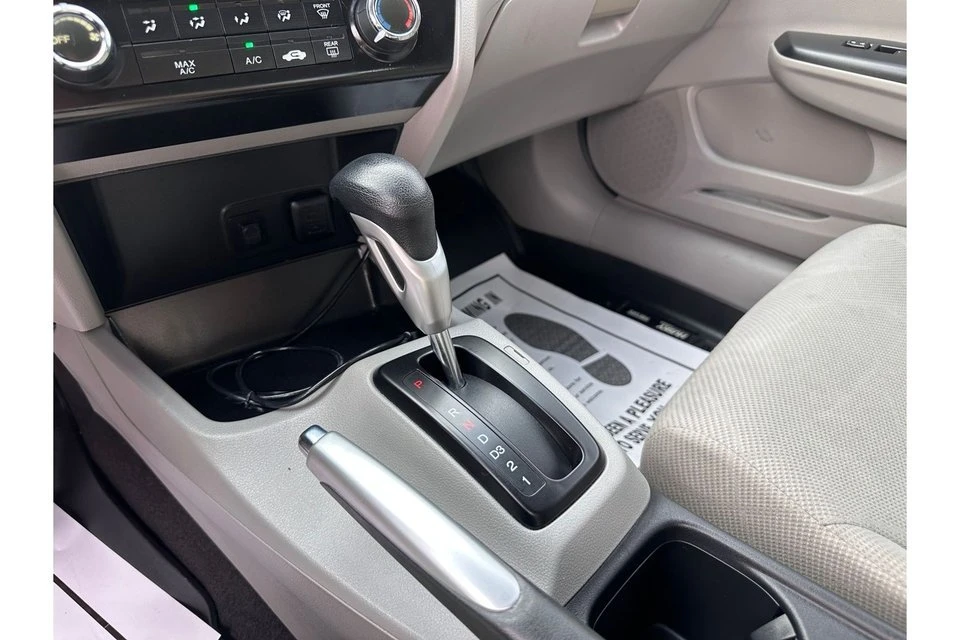 2012 Honda Civic 9th Gen - Image 12 of 19