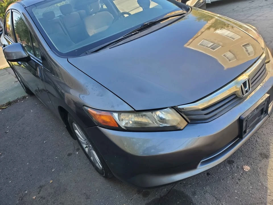 2012 Honda Civic 9th Gen - Image 2 of 7