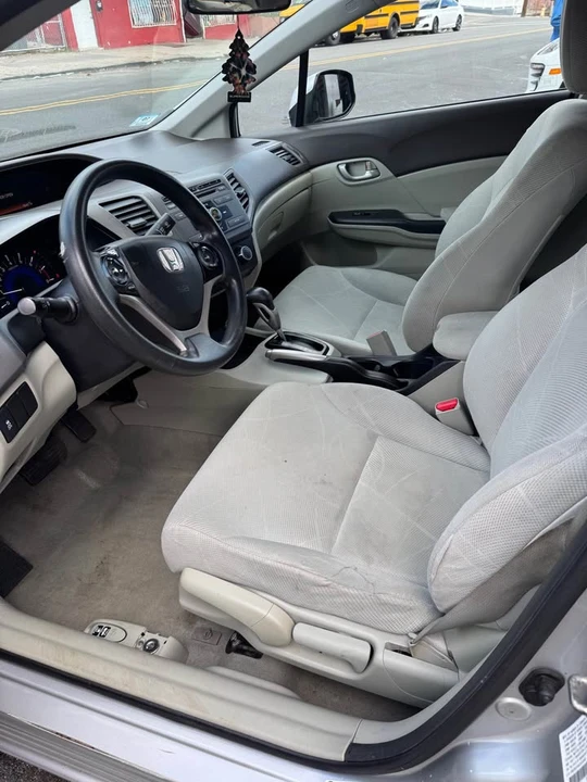 2012 Honda Civic 9th Gen - Image 5 of 6