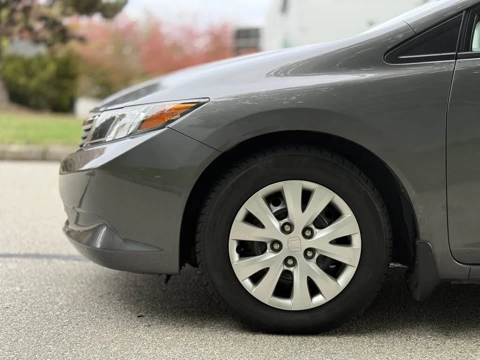 2012 Honda Civic 9th Gen - Image 8 of 15