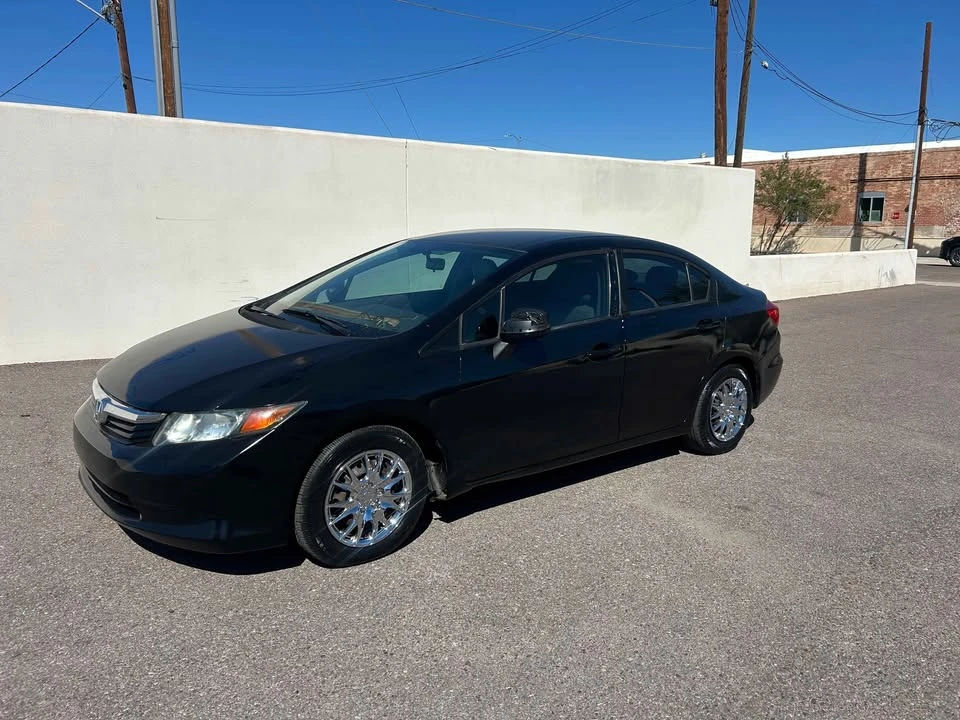 2012 Honda Civic 9th Gen - Image 4 of 10