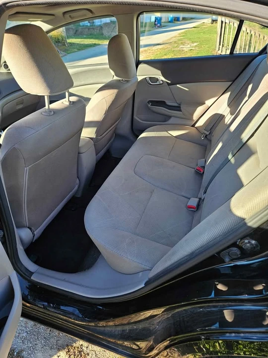 2012 Honda Civic 9th Gen - Image 7 of 10