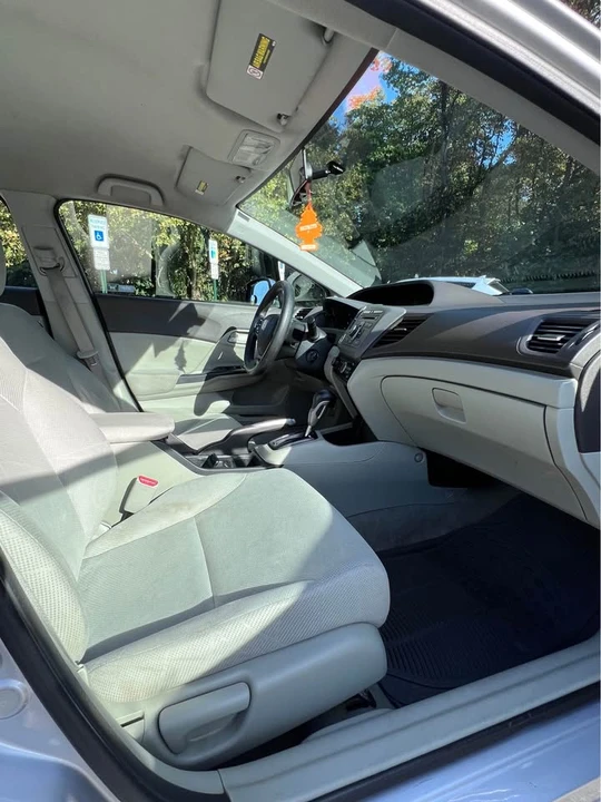 2012 Honda Civic 9th Gen - Image 11 of 16