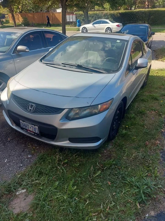2012 Honda Civic 9th Gen - Image 2 of 5