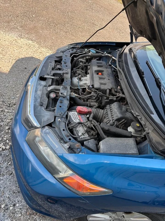 2012 Honda Civic 9th Gen - Image 3 of 9