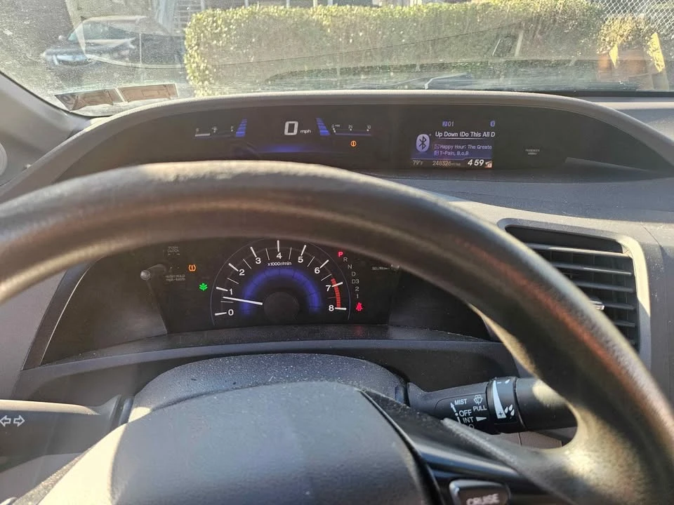 2012 Honda Civic 9th Gen - Image 6 of 10