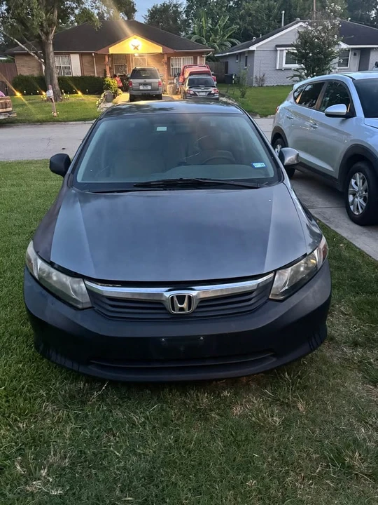 2012 Honda Civic 9th Gen - Image 4 of 4