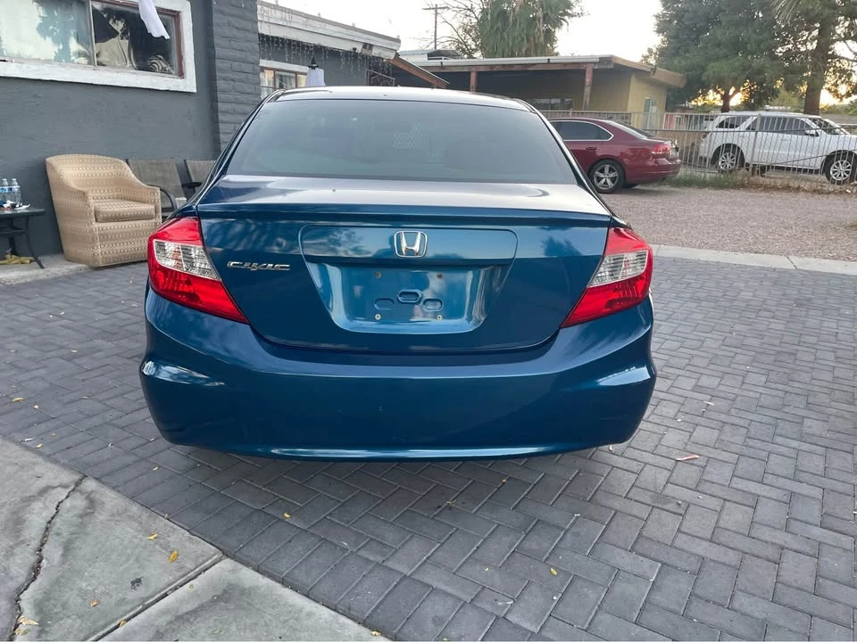 2012 Honda Civic 9th Gen - Image 3 of 7