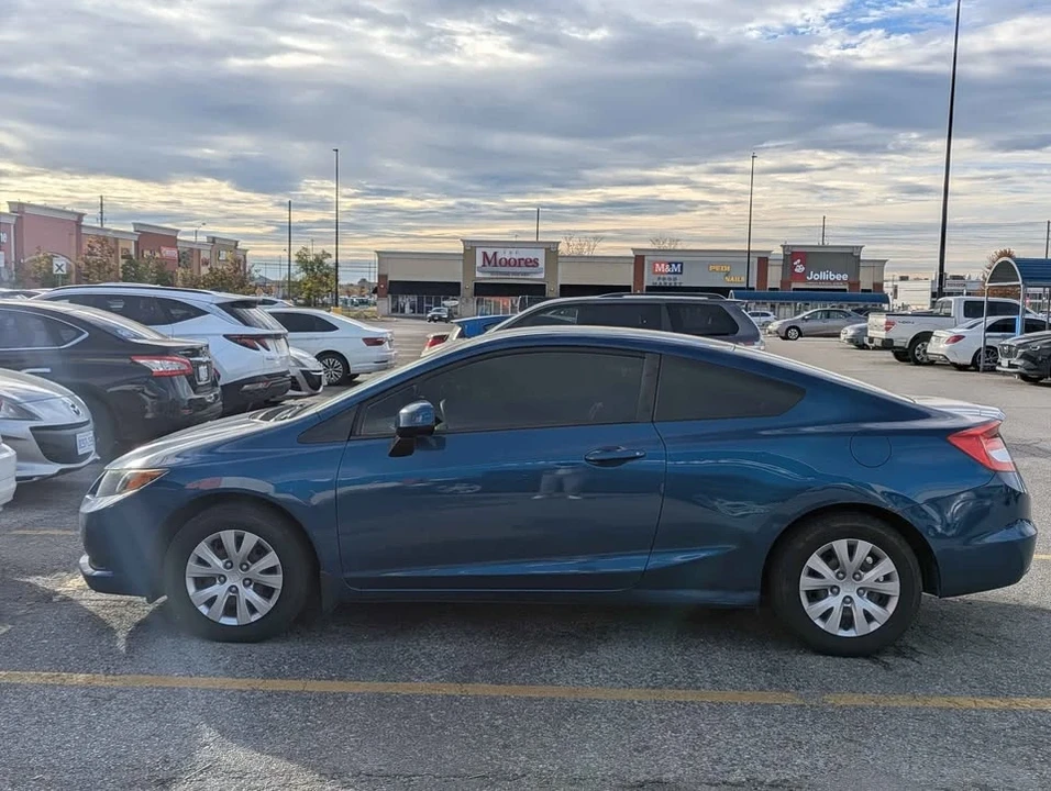 2012 Honda Civic 8th Gen - Image 2 of 9