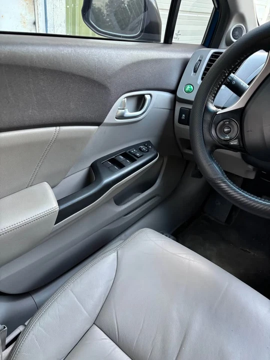 2012 Honda Civic 9th Gen - Image 4 of 9