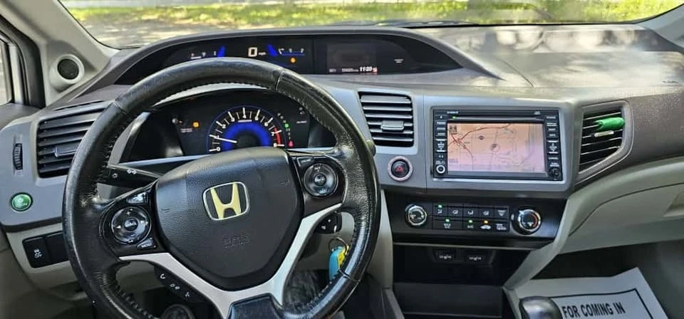 2012 Honda Civic 9th Gen - Image 9 of 15