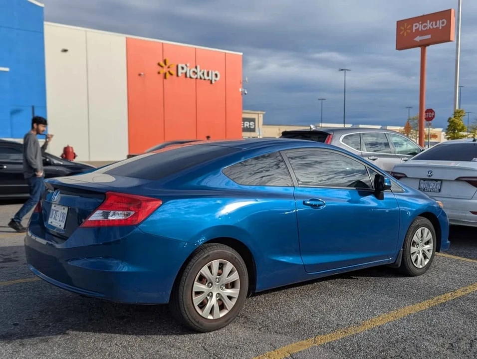 2012 Honda Civic 8th Gen - Image 4 of 9