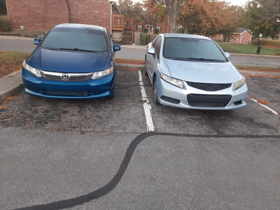 2012 Honda Civic 9th Gen - Image 2 of 6