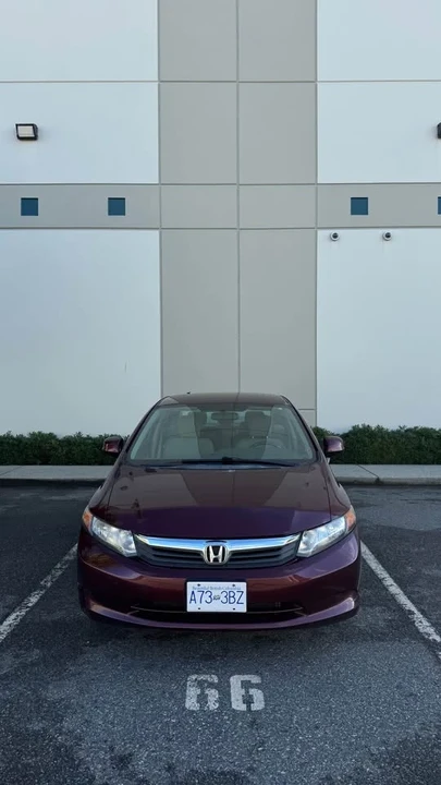 2012 Honda Civic 9th Gen - Image 2 of 9