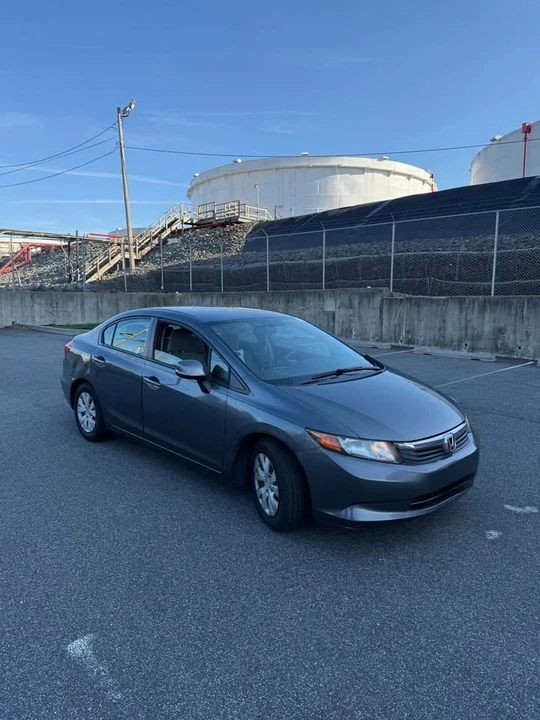 2012 Honda Civic 9th Gen - Image 3 of 7